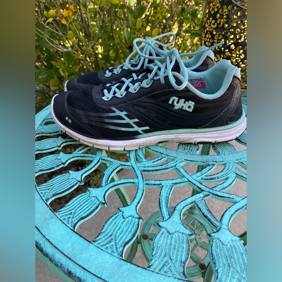 RYKA athletic shoes, used, size 10, color black/mint - Picture 4 of 10